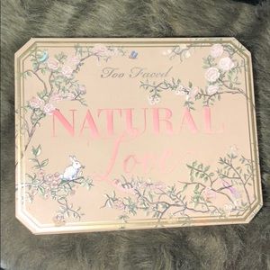 Too Faced Natural Love💕